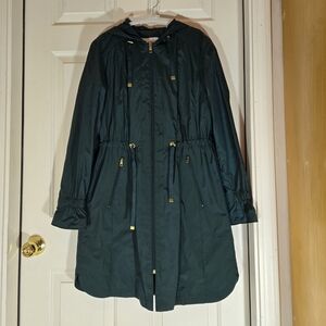 Green Trench Coat with Hood and Drawstring Waist